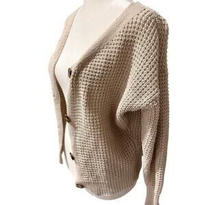 Moon & Madison Cream Cardigan Medium